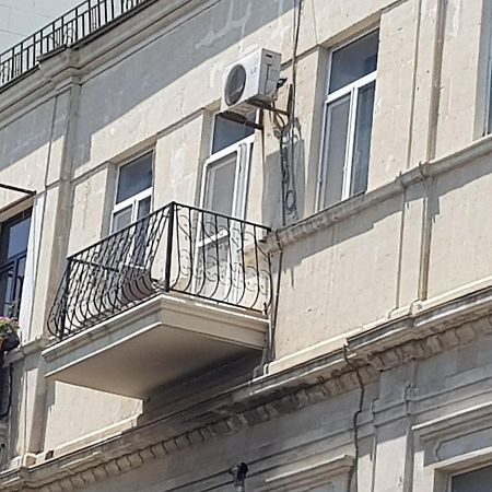 Central Baku Luxury Apartment On Nizami Street Esterno foto