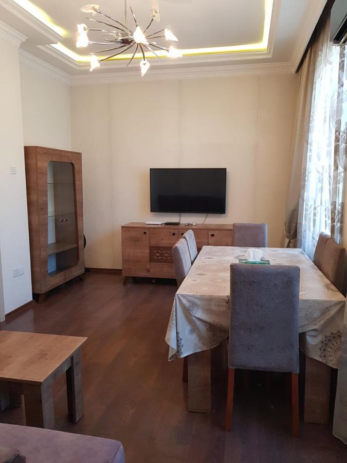 Central Baku Luxury Apartment On Nizami Street Esterno foto