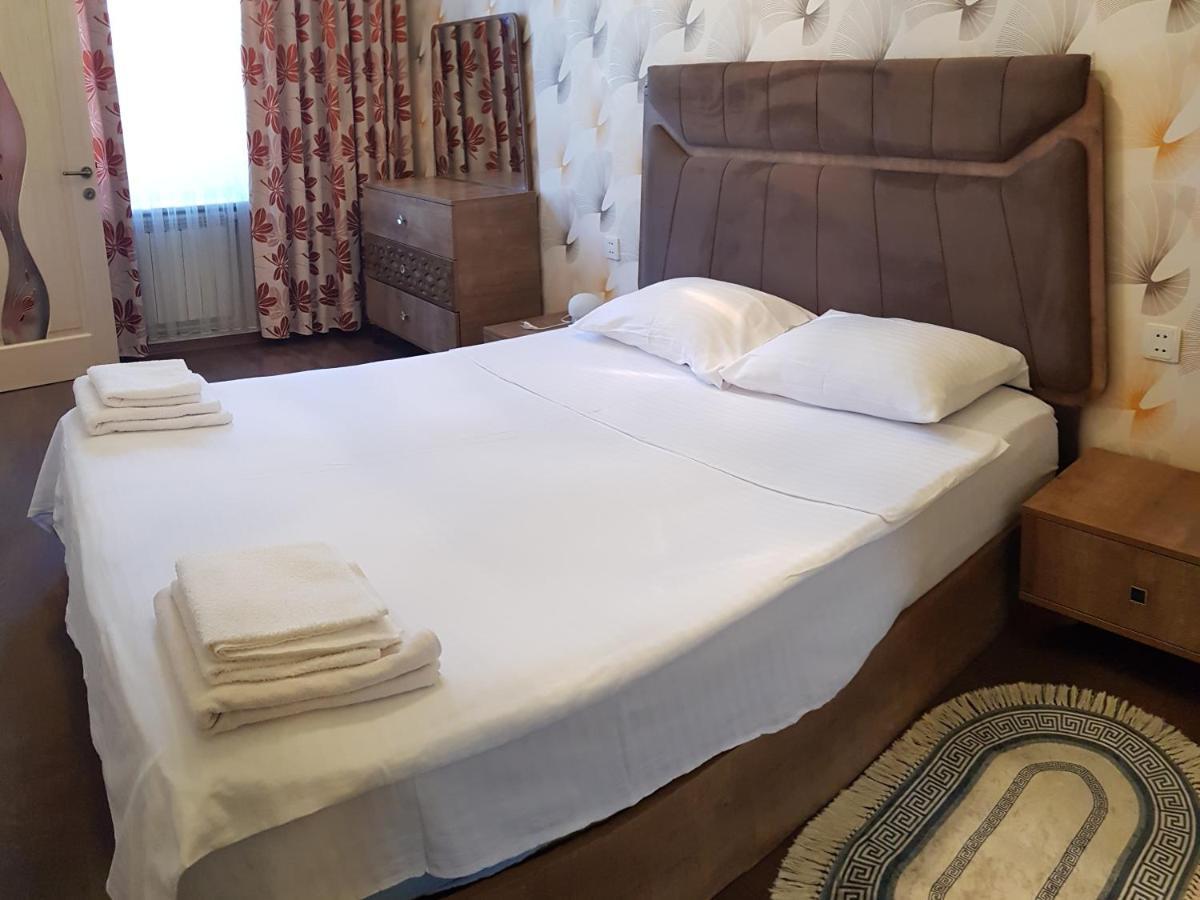 Central Baku Luxury Apartment On Nizami Street Esterno foto